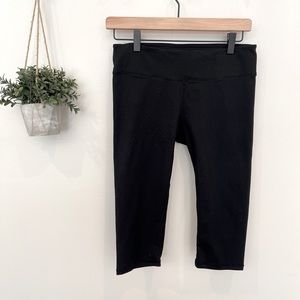 Black crop Salar leggings Fabletics